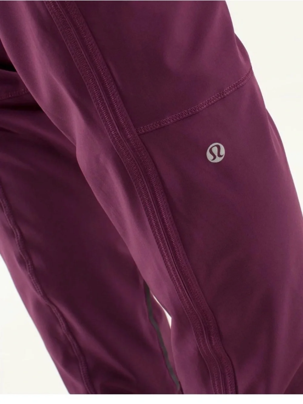 Lululemon Size 8 Medium Women's Plum Athletic Track Pants